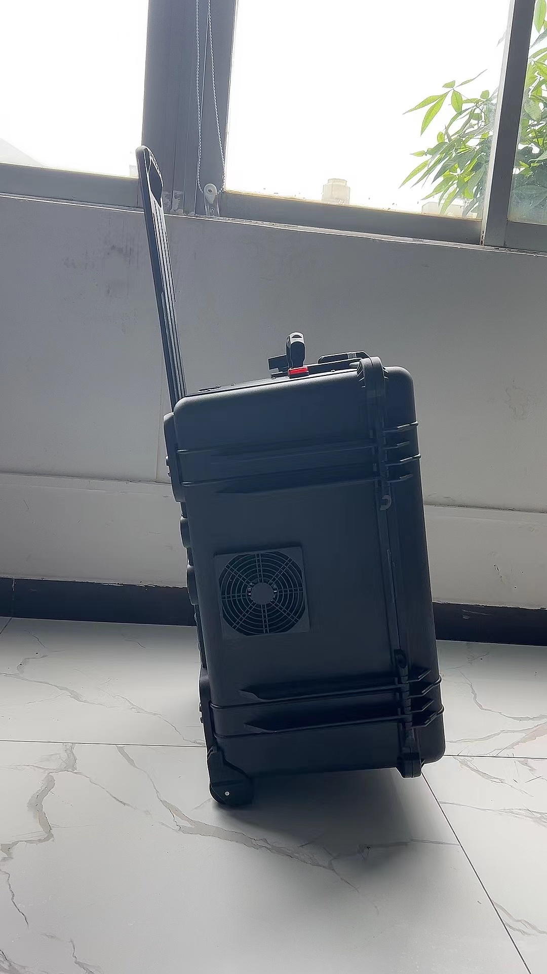 道真手拉箱型移动通信干扰器